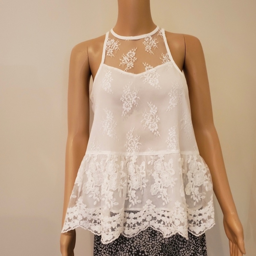 New Pink Women’s Abercrombie & Fitch Top Size Small